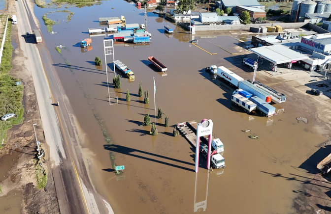 Temporal en Bahía Blanca: 16 muertos y más de 1.450 evacuados