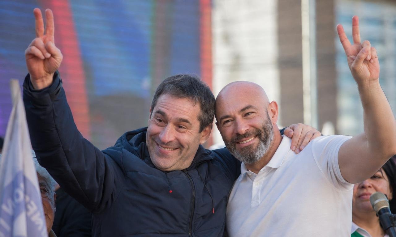 En modo campaña: Luque se reunió con Massoni y el kirchnerismo ya mueve sus fichas para 2027