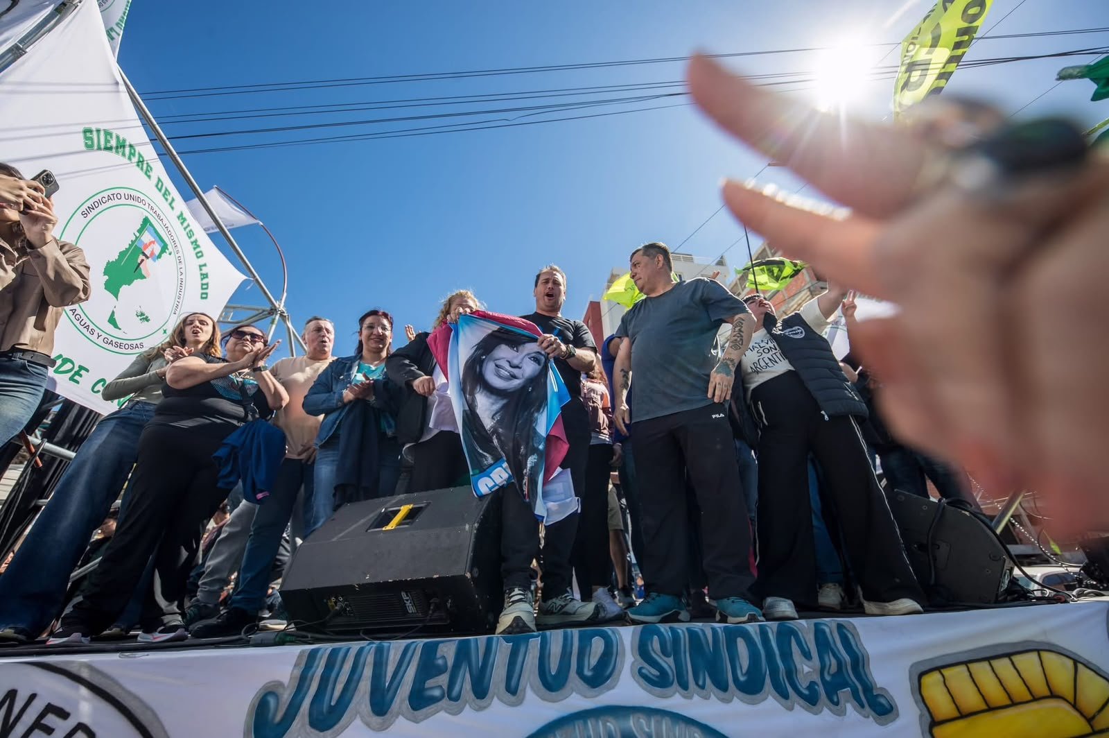 Gustavo Fita exaltado en medio de un acto: “Soy opositor a Torres y el PJ es opositor a Torres”